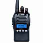 Luthor TL-630 Walkie per ús professional VHF 136-174 Mhz,  250 canals de memoria. Protecció IP67