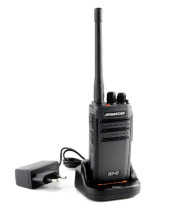 Dynascan EU-55 y cargador sobremesa incluido