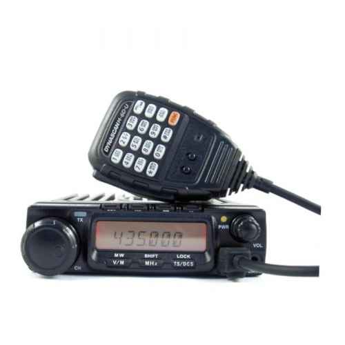 Dynascan M-6D-U Transceptor Móvil UHF para uso profesional